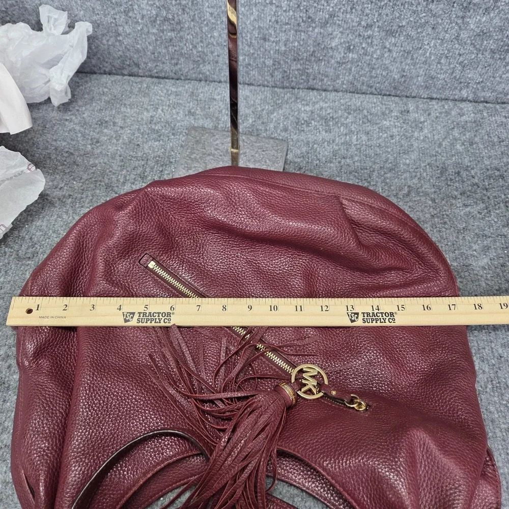 MICHAEL KORS Leather Maroon Charm Tassel‎ Large Hobo Sac Purse Bag
